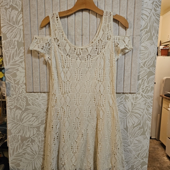 Free People Kiss the Sun Ivory Lace Cold Shoulder Mini Dress | M - Picture 2 of 4